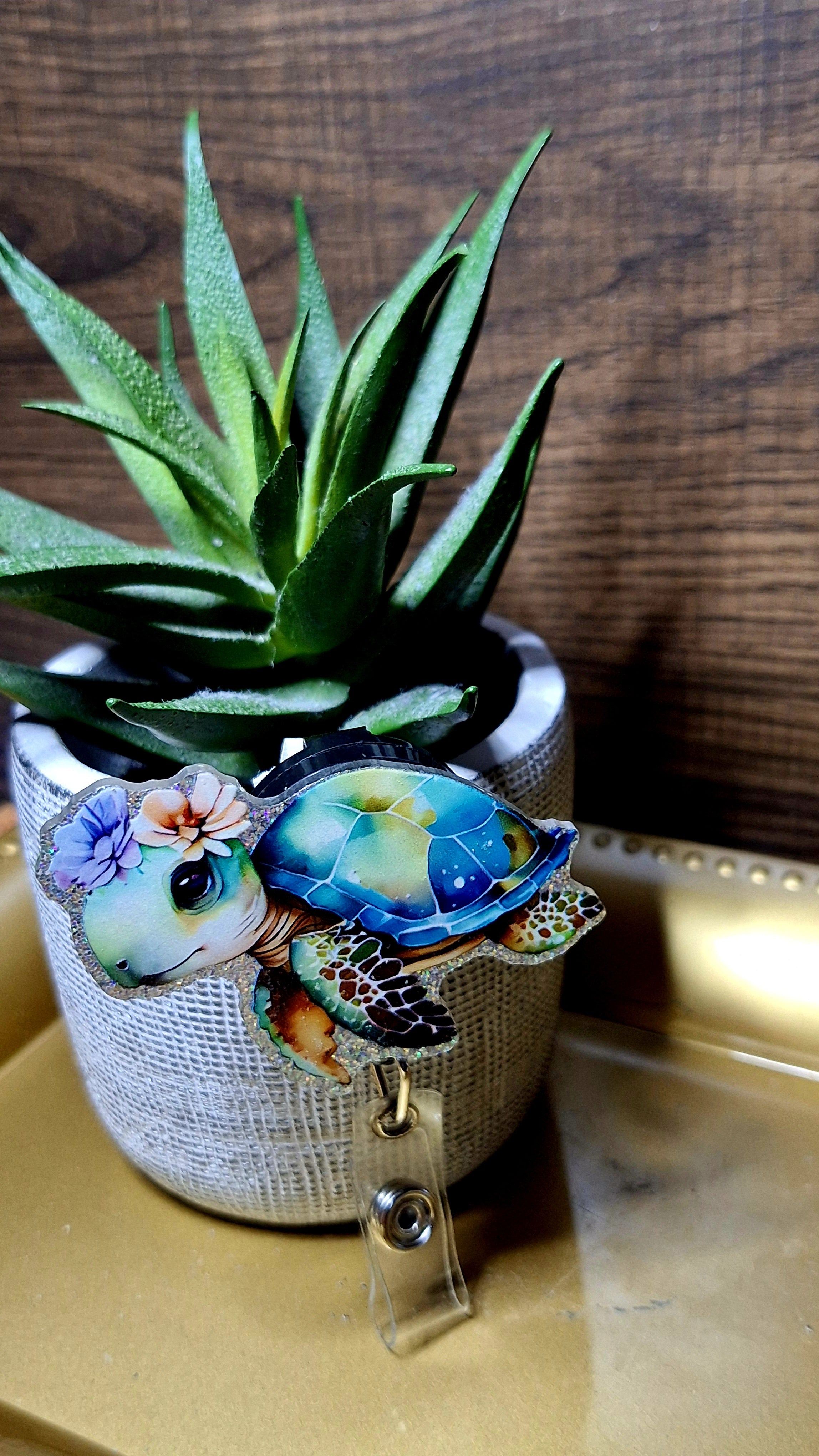 Sea Turtle {Badge Reel)