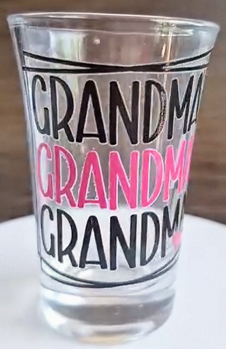 GRANDMA GRANDMA GRANDMA (SG)